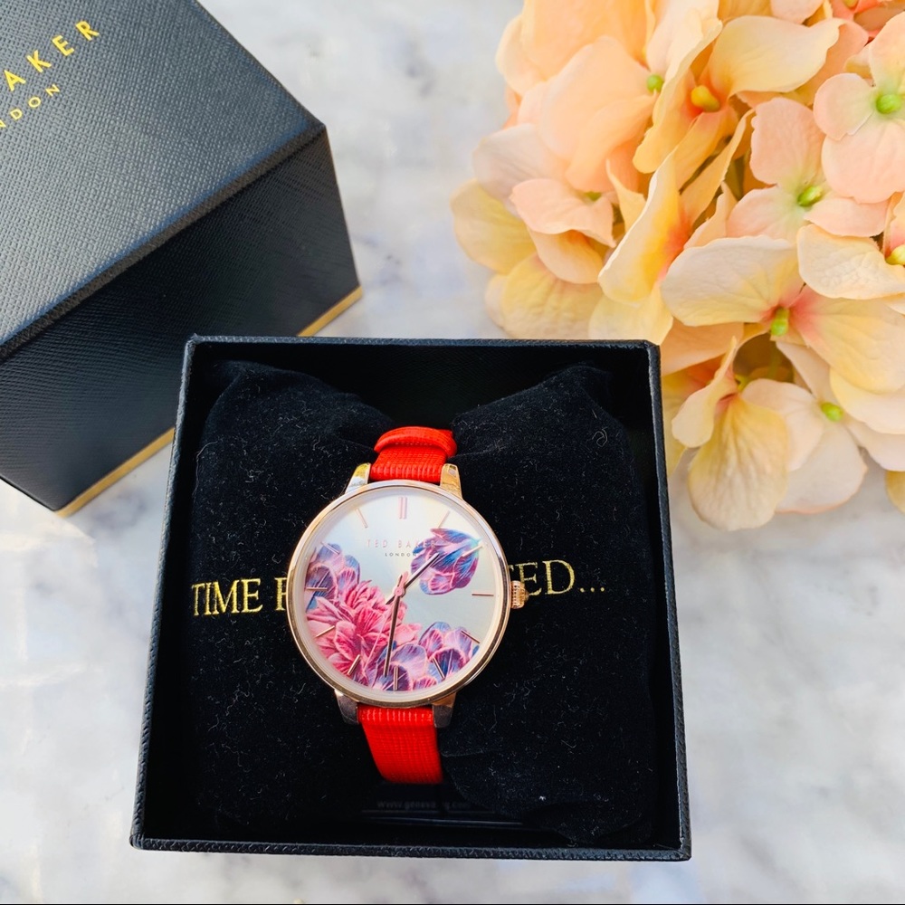 New With Tag Ted Baker Coral Strap Watch - Picture 2 of 3